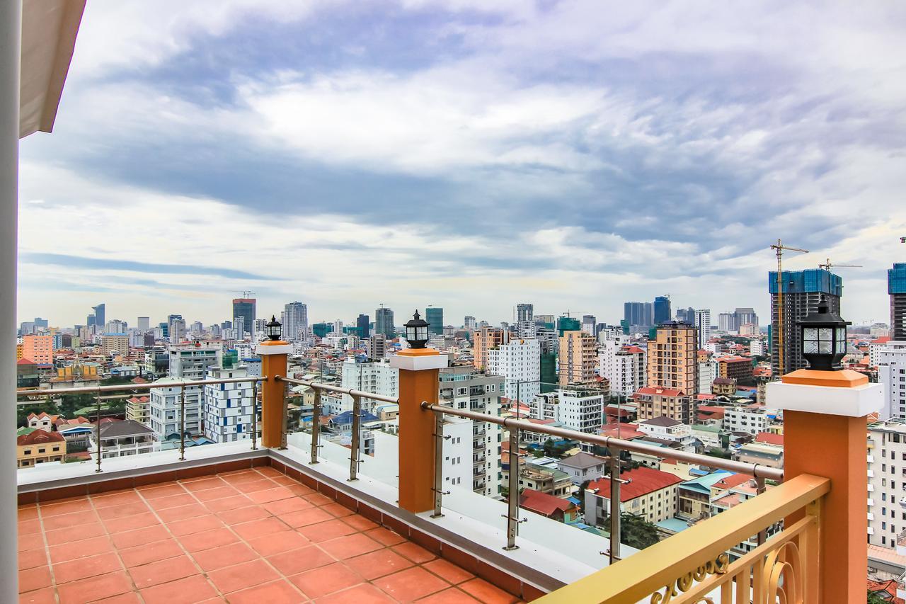 Queen Mansion Phnom Penh Dış mekan fotoğraf